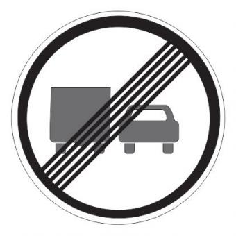 3.23 — Конец зоны запрещения обгона грузовым автомобилям